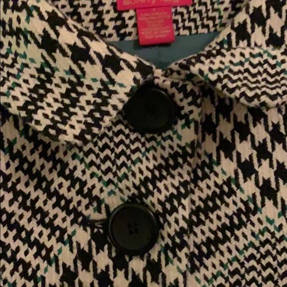 60’s style black and white Houndstooth swing coat size 4. Adorable! - Picture 3 of 5